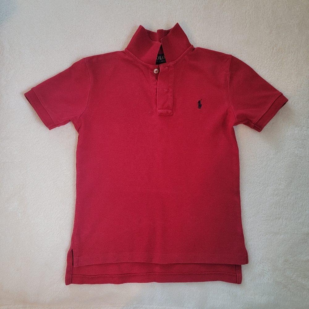 Boy's polo collar shirt.